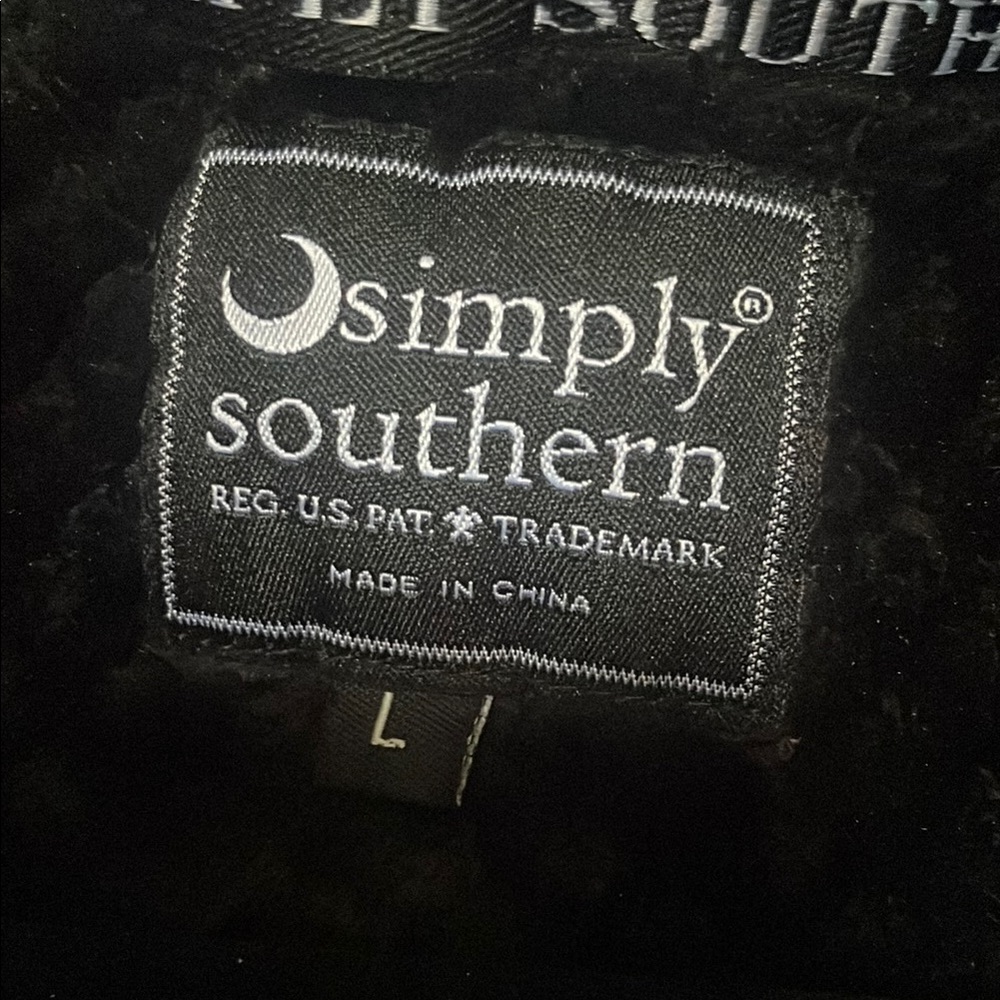 Simply Southern Black Fleece Jacket pullover - Picture 3 of 6